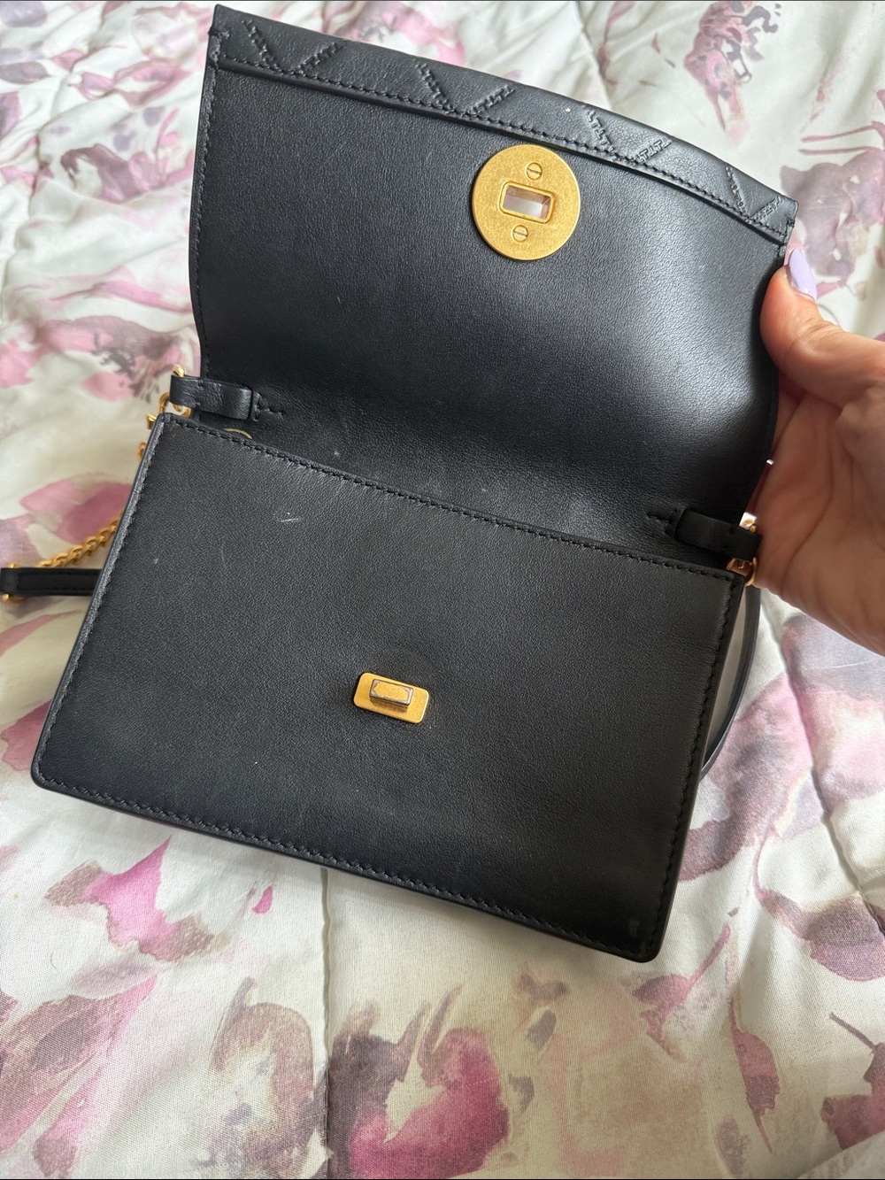 Tory Burch Black Quilted Leather Crossbody with Gold Hardware - Picture 8 of 10
